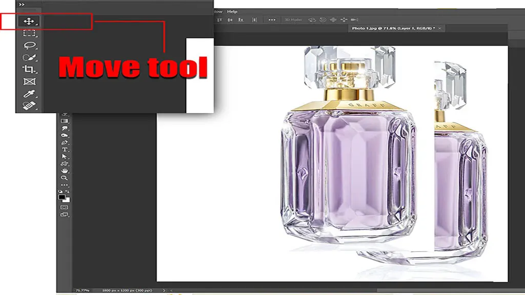 move tool how to merge two photos